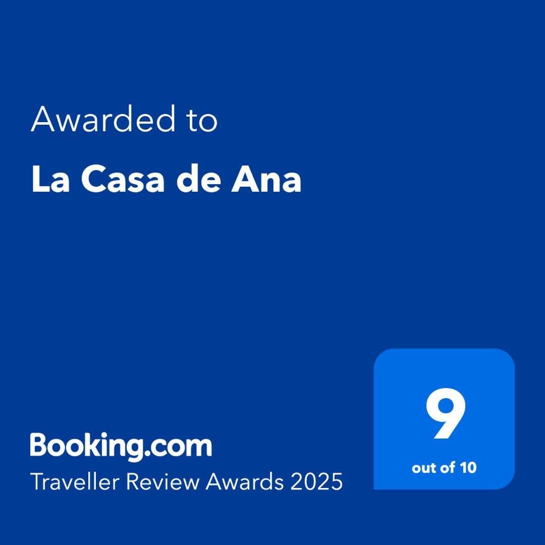 La Casa De Ana Apartment Вивейро Екстериор снимка